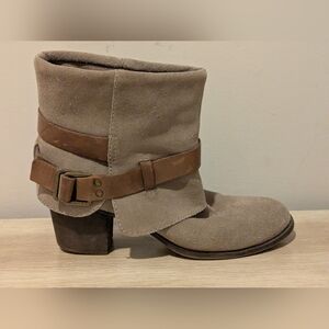 Nine West Taupe and Brown Ankle Booties